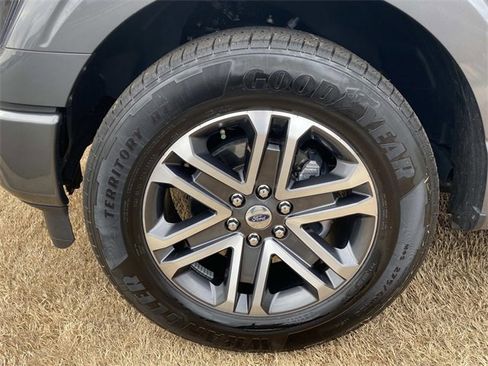 Used 2023 Ford F150 XL w/ STX Appearance Package image 11
