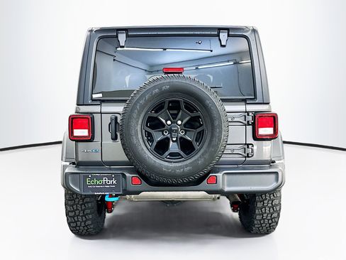 Used 2023 Jeep Wrangler Unlimited w/ Cold Weather Group AWD/4WD image 7