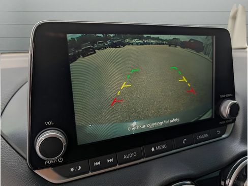 Used 2024 Nissan Sentra SV FWD image 21