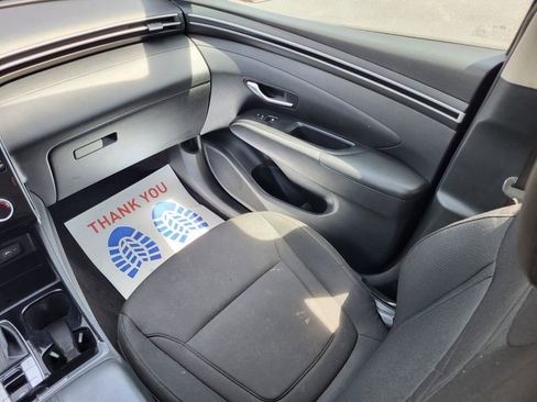 Used 2023 Hyundai Tucson SE FWD image 15