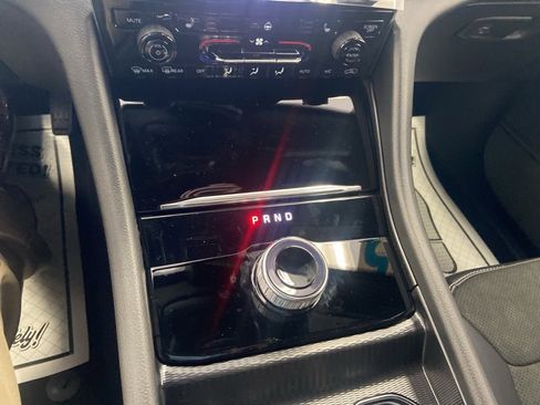 New 2025 Jeep Grand Cherokee 4WD image 27