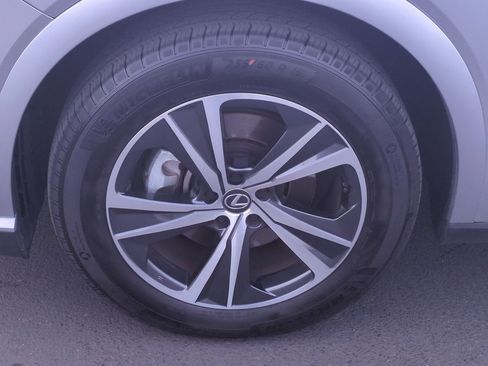 Certified 2025 Lexus RX 350 FWD image 10