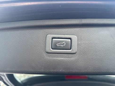 Used 2019 Subaru Outback 2.5i Limited w/ Popular Package #2 image 42