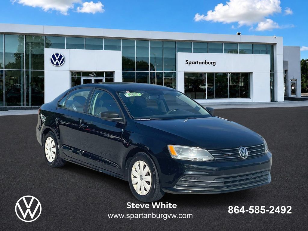 Used 2015 Volkswagen Jetta S FWD image 1