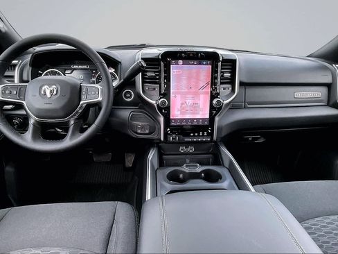 New 2026 RAM 2500 Big Horn AWD/4WD image 10