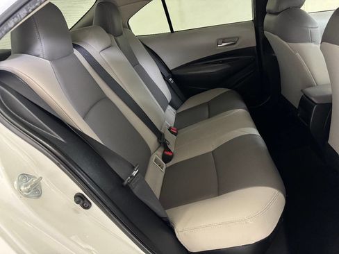 Used 2020 Toyota Corolla LE image 33