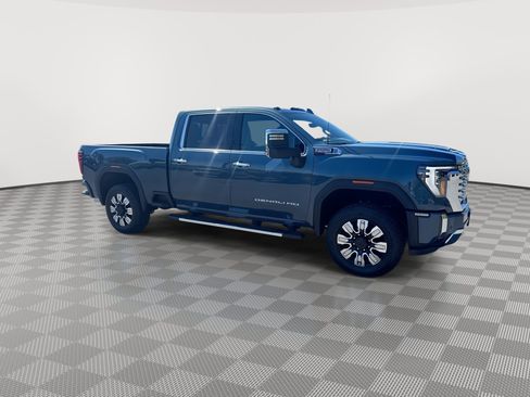 New 2026 GMC Sierra 2500 Denali AWD/4WD image 2