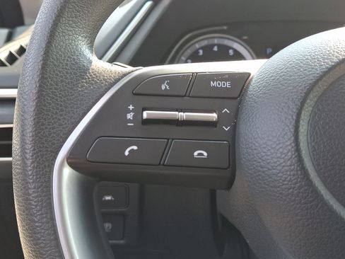 Used 2023 Hyundai Sonata SE FWD image 20