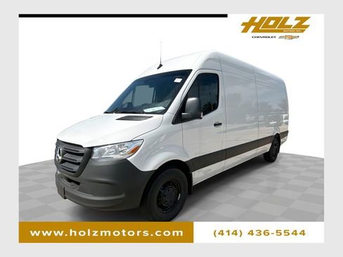 Used 2025 Mercedes-Benz Sprinter 2500 image 1