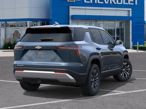 New 2026 Chevrolet Equinox LT image 4