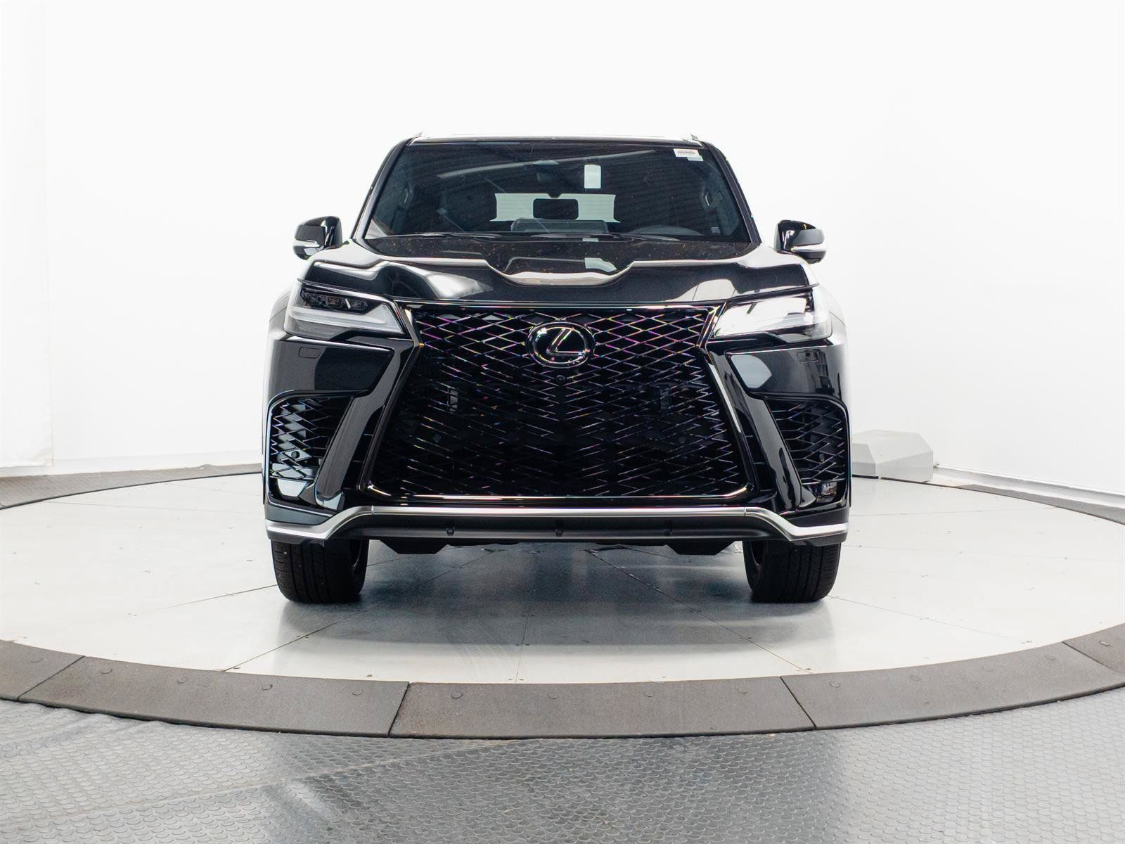 New 2026 Lexus LX 700h F Sport AWD/4WD image 2
