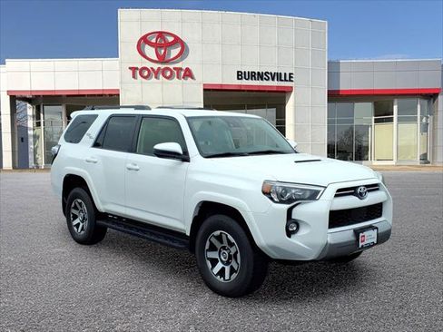 Certified 2022 Toyota 4Runner TRD Off-Road AWD/4WD image 1