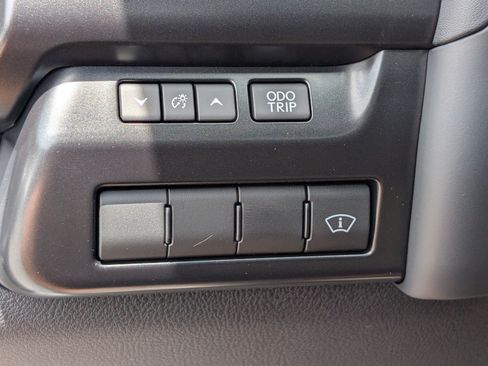 New 2026 Lexus UX 300h AWD image 18