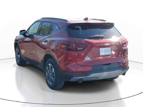 Certified 2024 Chevrolet Blazer LT w/ Convenience Package FWD image 3