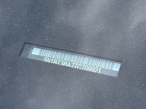 Certified 2026 Nissan Rogue SV image 12