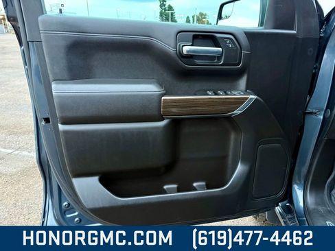 Used 2021 Chevrolet Silverado 1500 LT Trail Boss w/ Bed Protection Package image 14