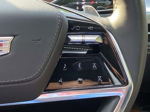 Used 2026 Cadillac Escalade Platinum Sport image 23