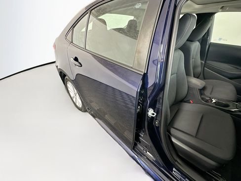 Used 2023 Toyota Corolla LE w/ LE Premium Package FWD image 28