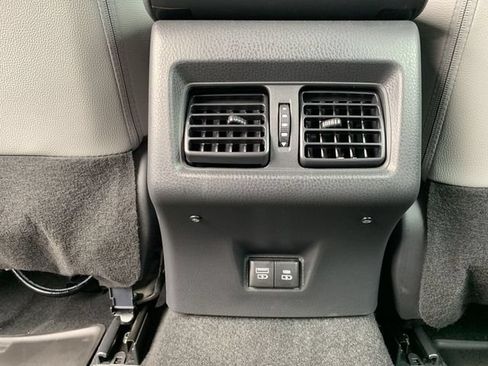Certified 2026 Toyota Camry SE FWD image 31
