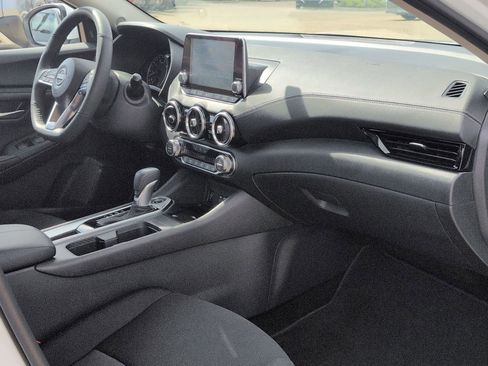 Certified 2025 Nissan Sentra SV w/ All-Weather Package image 32