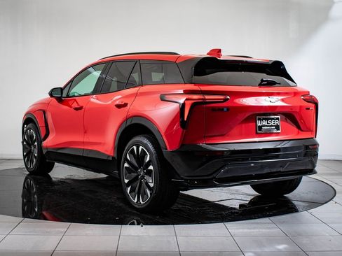 Used 2024 Chevrolet Blazer EV RS image 6