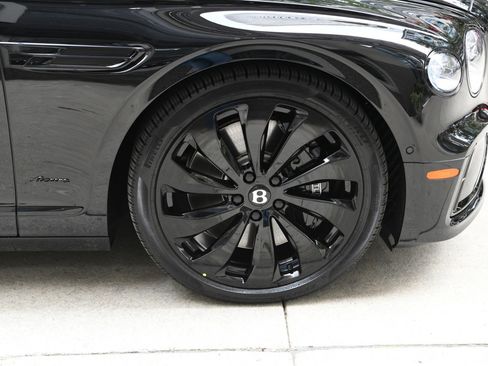 New 2026 Bentley Flying Spur Plug-In Hybrid image 22