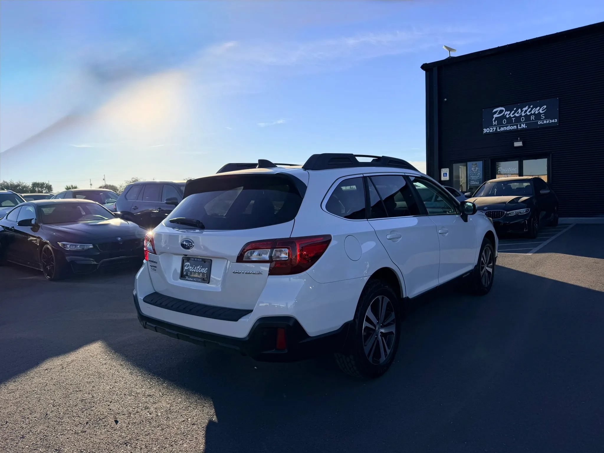 Used 2018 Subaru Outback 2.5i Limited AWD/4WD image 4