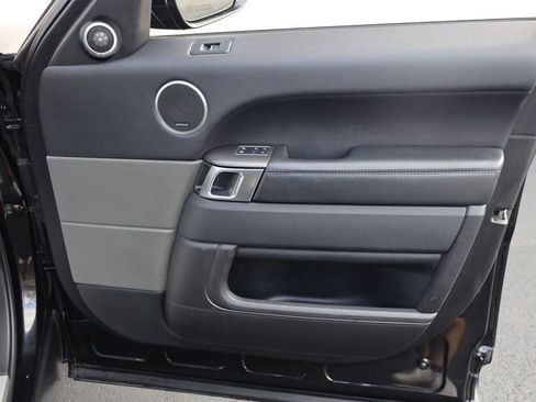 Used 2016 Land Rover Range Rover Sport HST image 22