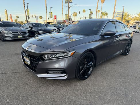 Used 2019 Honda Accord Sport image 7