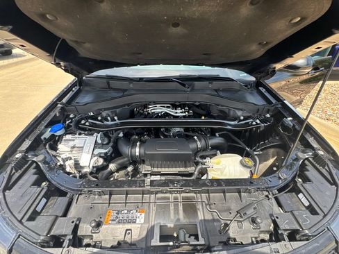Used 2025 Ford Explorer ST AWD/4WD image 40