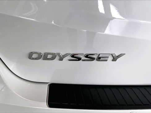 Used 2023 Honda Odyssey Elite image 7