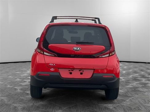 Used 2021 Kia Soul LX image 4