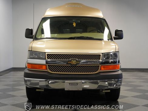 Used 2006 Chevrolet Express 1500 w/ Preferred Equipment Group image 17