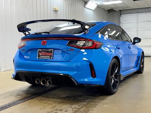 Used 2024 Honda Civic Type R image 5