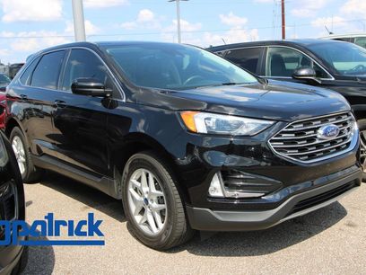 Used 2022 Ford Edge SEL w/ Convenience Package