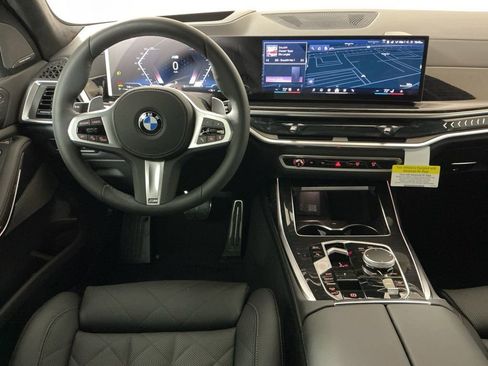 New 2026 BMW X7 xDrive40i AWD/4WD image 9