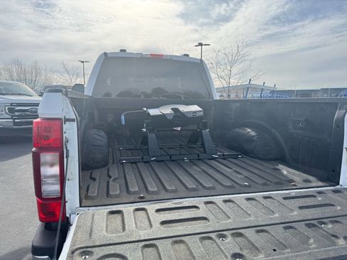 Used 2020 Ford F250 XLT w/ XLT Value Package image 9