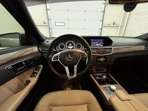 Used 2012 Mercedes-Benz E 350 4MATIC Sedan image 14