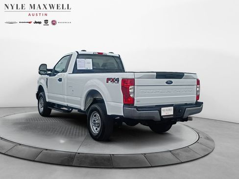 Used 2022 Ford F250 XL w/ Power Equipment Group image 14