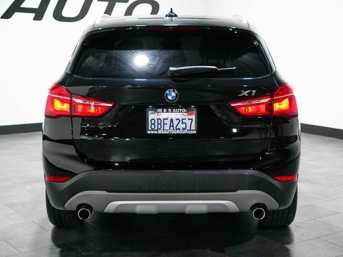 Used 2018 BMW X1 sDrive28i FWD image 4
