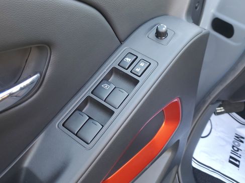 Used 2025 Nissan Frontier Pro-X w/ Pro Premium Package image 15