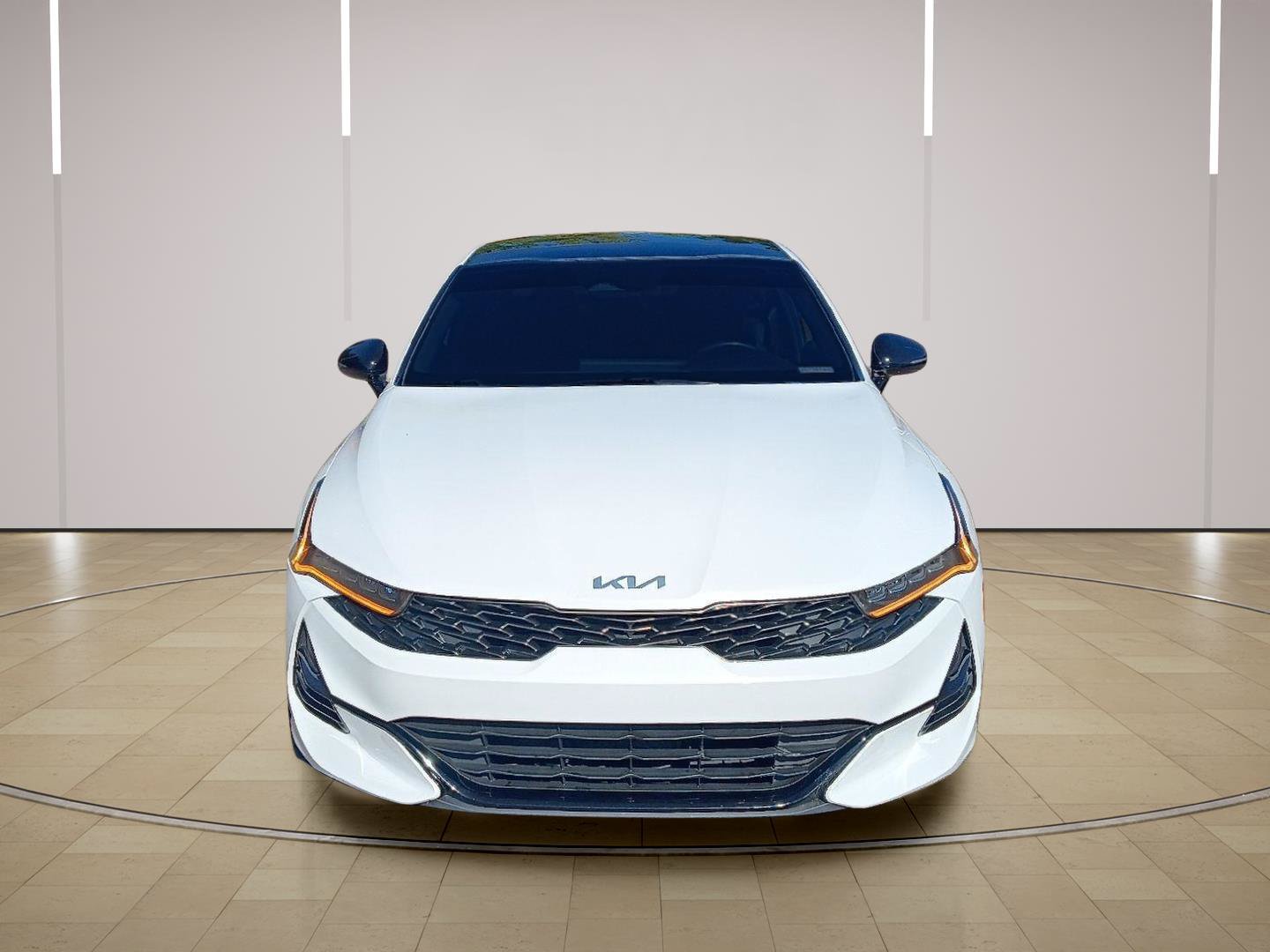 Used 2023 Kia K5 GT FWD image 4