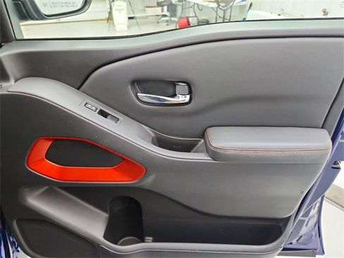 Used 2022 Nissan Frontier Pro-X image 38