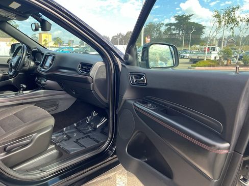 Used 2023 Dodge Durango GT image 17