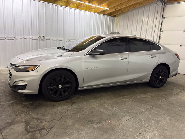 Used 2022 Chevrolet Malibu LT FWD image 3
