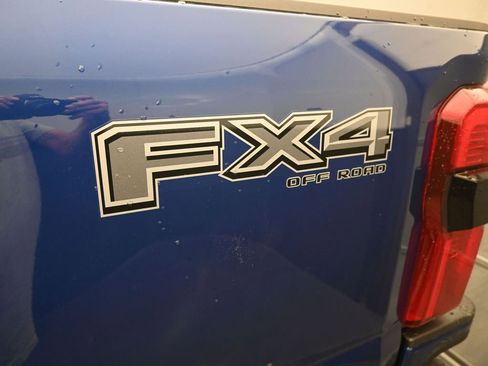 New 2026 Ford F250 XLT w/ XLT Premium Package AWD/4WD image 23