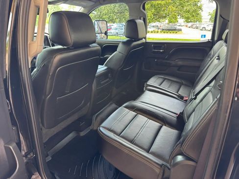 Used 2015 GMC Sierra 2500 Denali w/ Duramax Plus Package AWD/4WD image 20