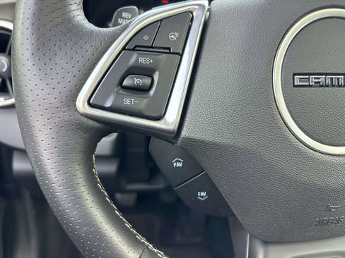 Used 2016 Chevrolet Camaro SS image 15