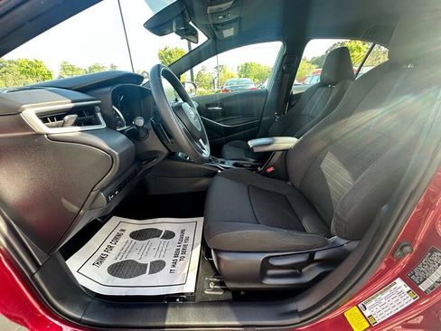 Used 2022 Toyota Corolla SE image 17