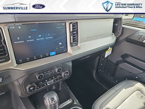 New 2026 Ford Bronco Outer Banks w/ Sasquatch Package AWD/4WD image 22